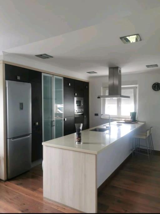 Casa Con Finca En Oviedo El Casero Εξωτερικό φωτογραφία